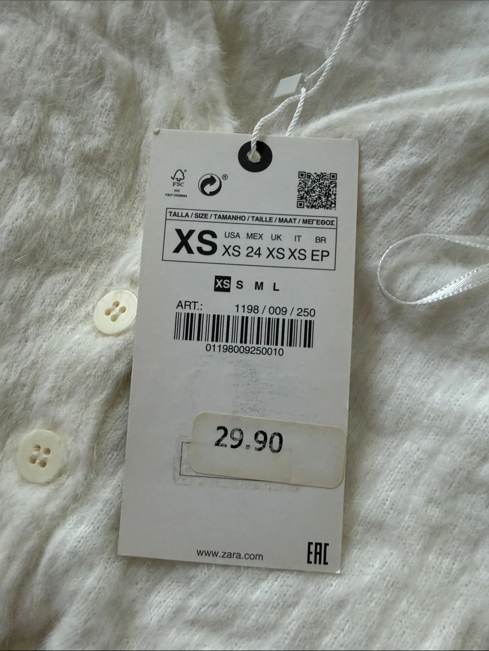 Zara Off-White Cropped Button-Front Knit Top